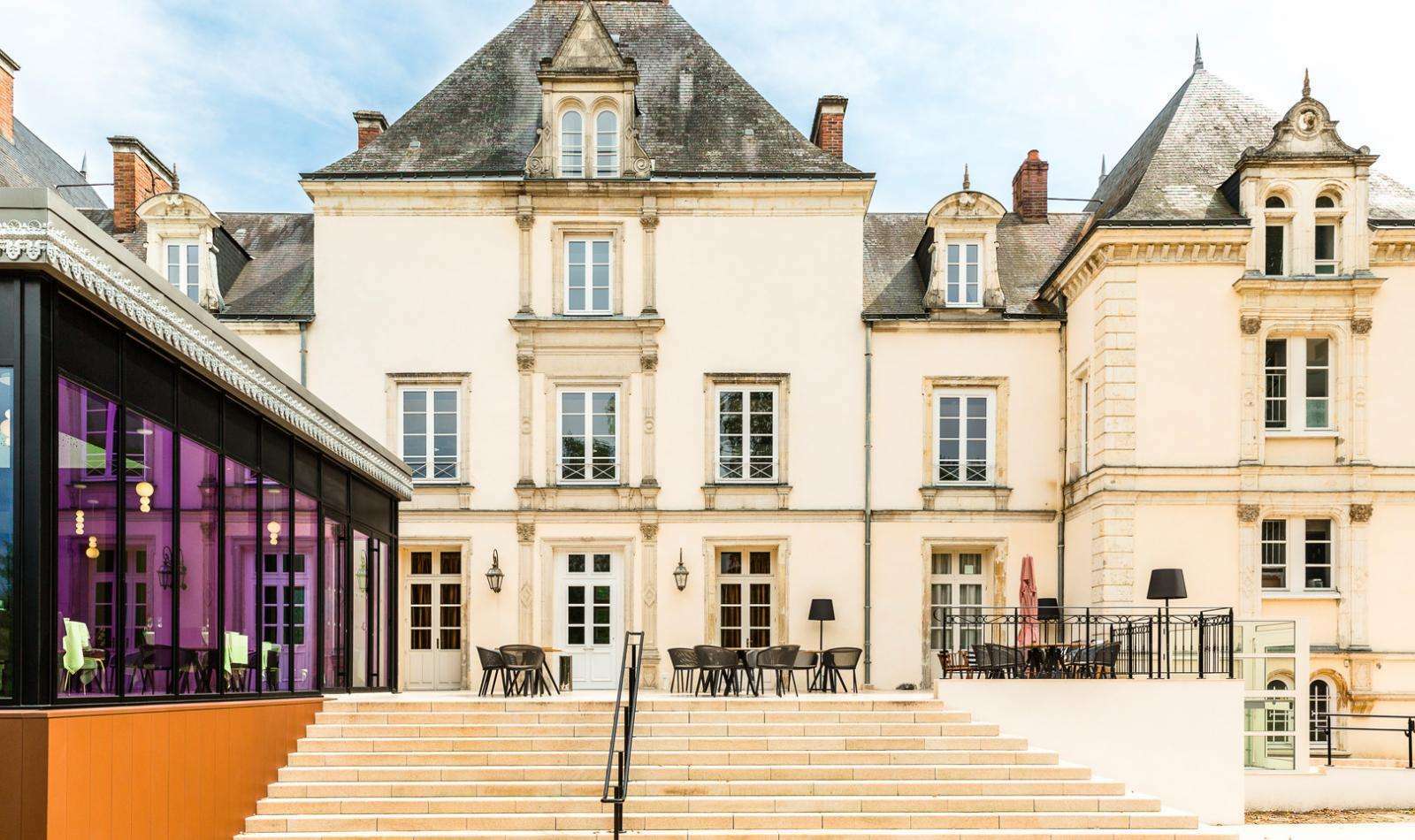 Hotel Country Club Yvré-lʼÉvêque Exterior foto