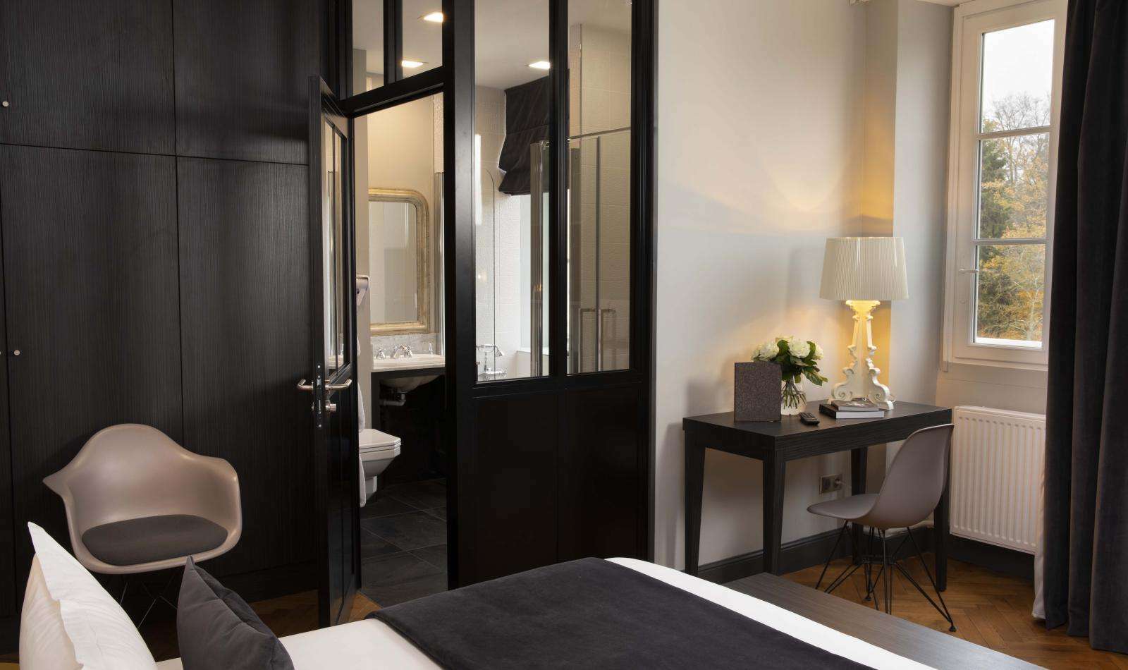 Hotel Country Club Yvré-lʼÉvêque Habitación foto